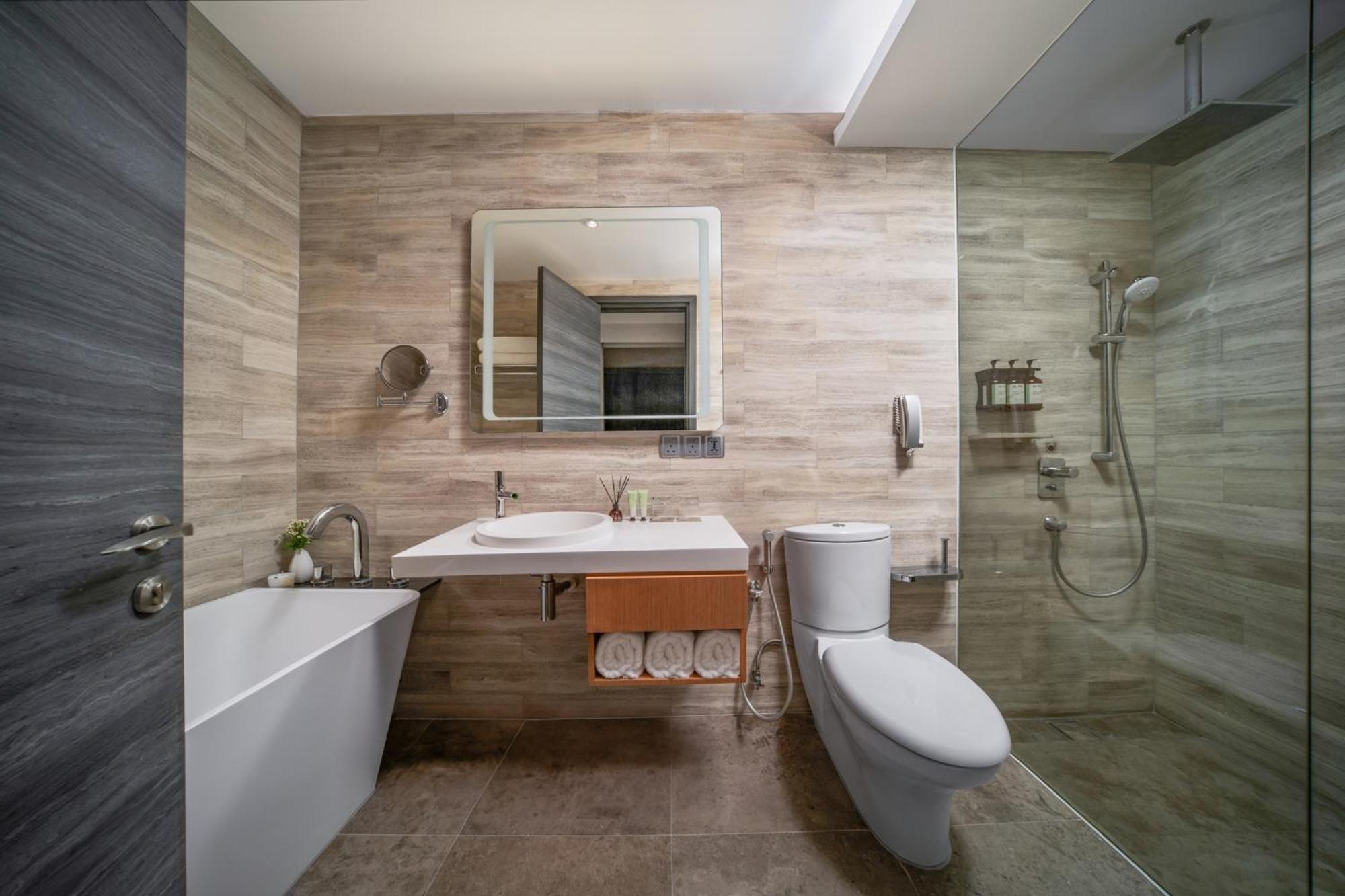 Fraser Place Puteri Harbour Nusajaya  Exterior foto Bathroom