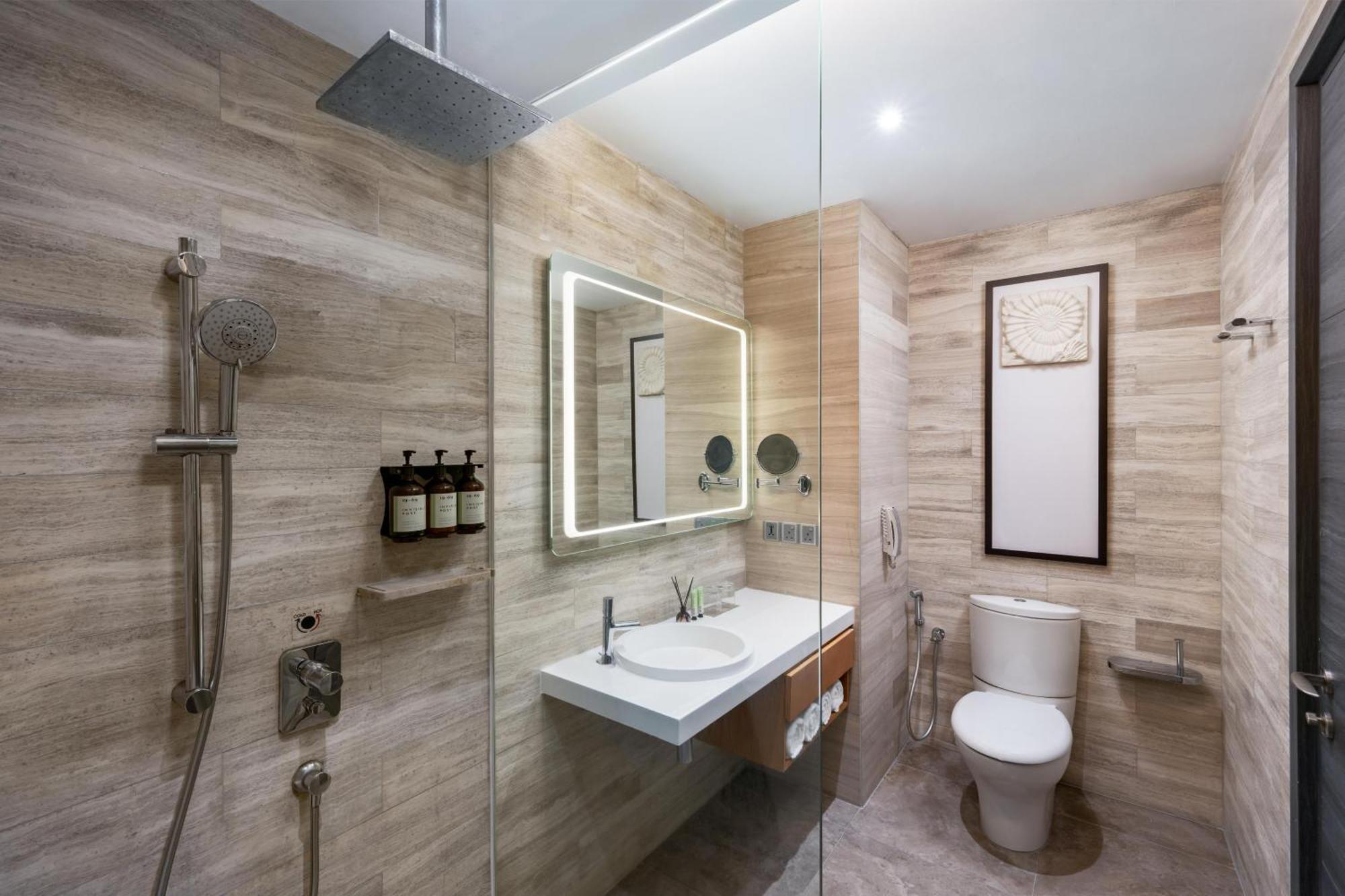 Fraser Place Puteri Harbour Nusajaya  Exterior foto Bathroom